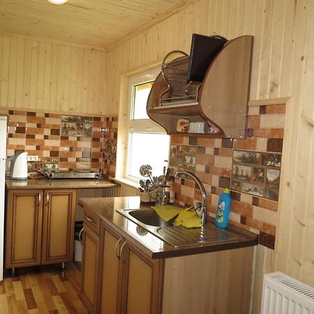 Bilyy Kamin Guest House Tatariv Δωμάτιο φωτογραφία