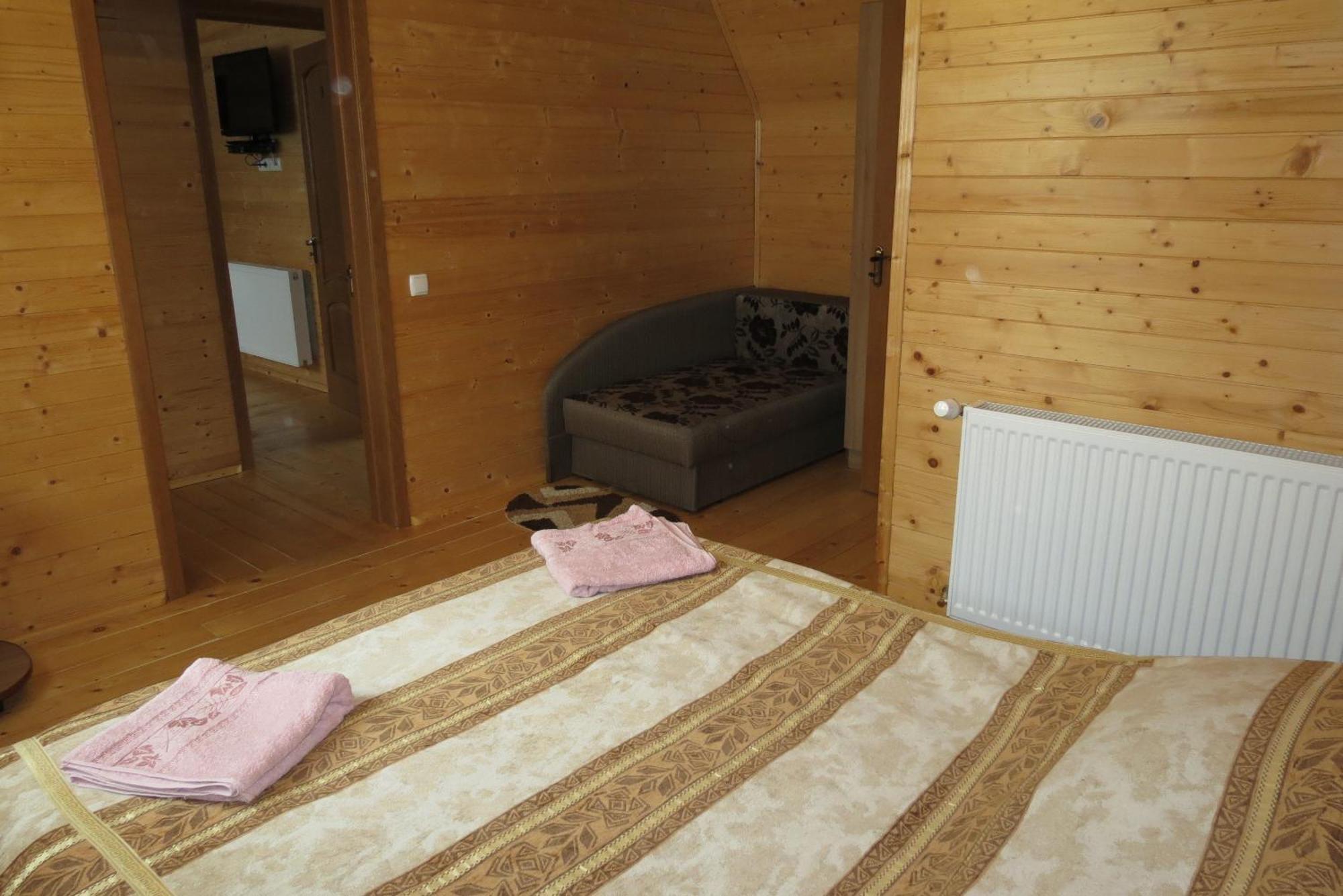 Bilyy Kamin Guest House Tatariv Δωμάτιο φωτογραφία