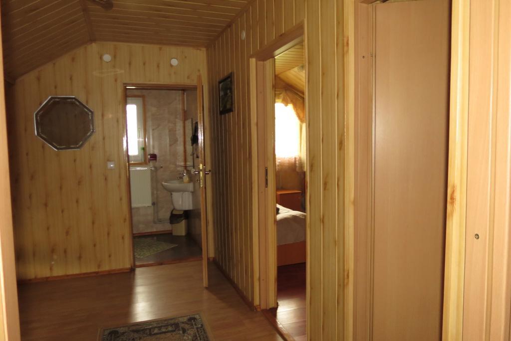 Bilyy Kamin Guest House Tatariv Εξωτερικό φωτογραφία