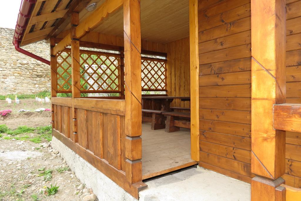 Bilyy Kamin Guest House Tatariv Δωμάτιο φωτογραφία