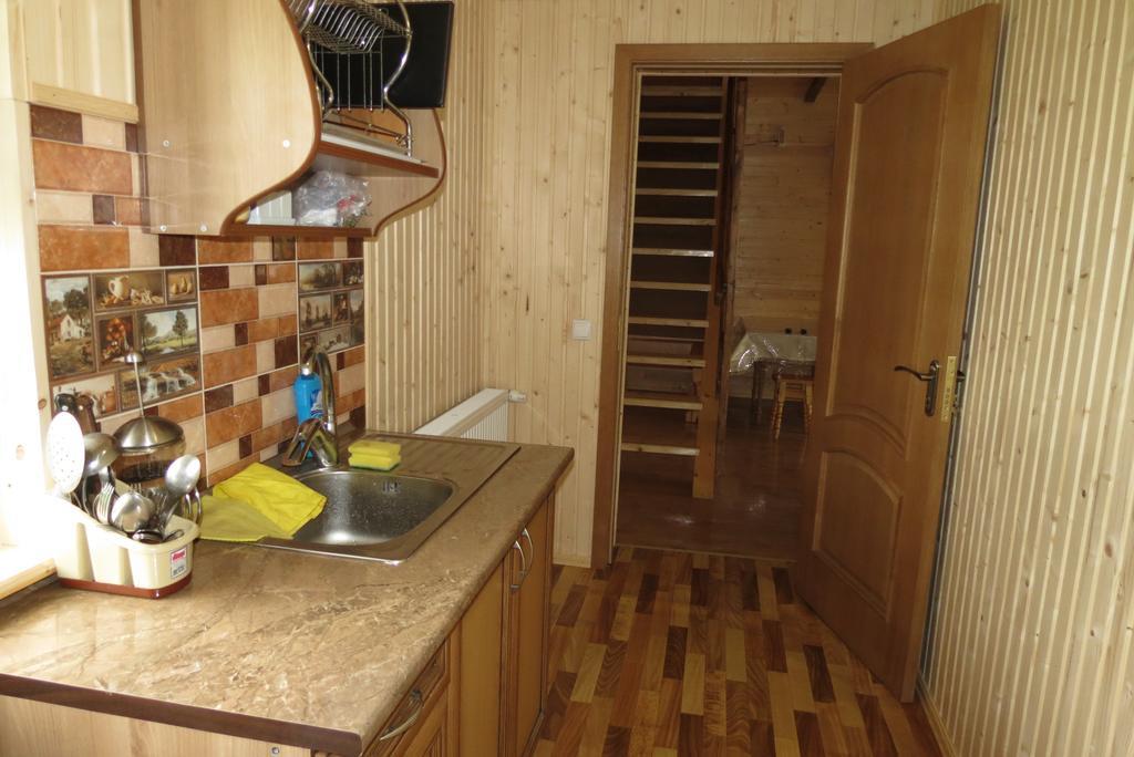 Bilyy Kamin Guest House Tatariv Δωμάτιο φωτογραφία
