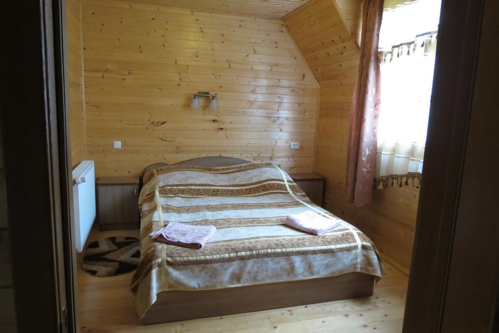 Bilyy Kamin Guest House Tatariv Εξωτερικό φωτογραφία
