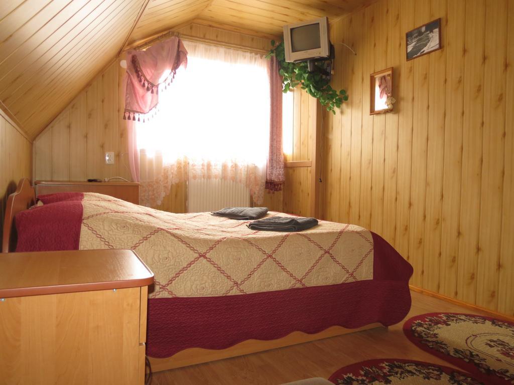 Bilyy Kamin Guest House Tatariv Εξωτερικό φωτογραφία